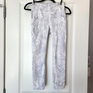 Lululemon Time To Sweat Crop 23" - Size 4